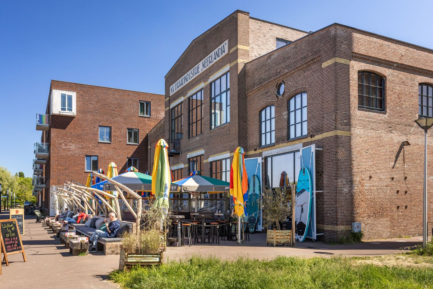 Foto 44 van Giessenplein 48