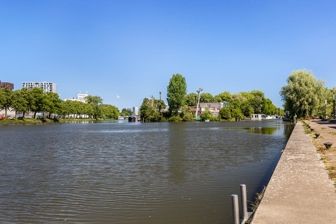 Foto 46 van Giessenplein 48