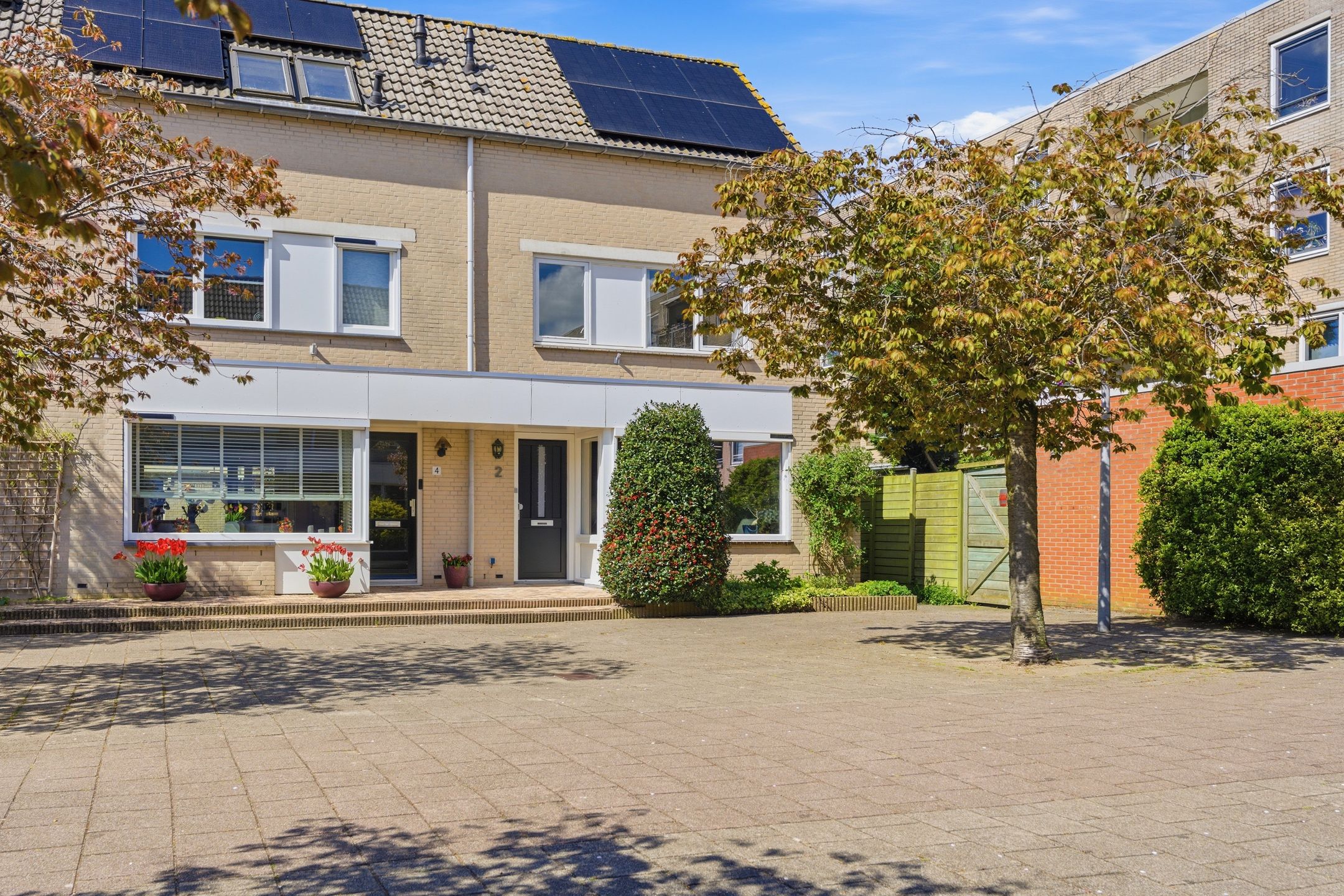 Foto 36 van Bisschop Luwunstraat 2