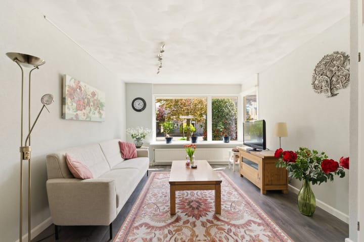 Foto 4 van Bisschop Luwunstraat 2