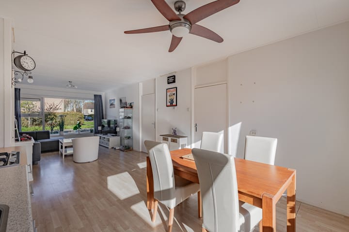 Foto 2 van De Bank 17