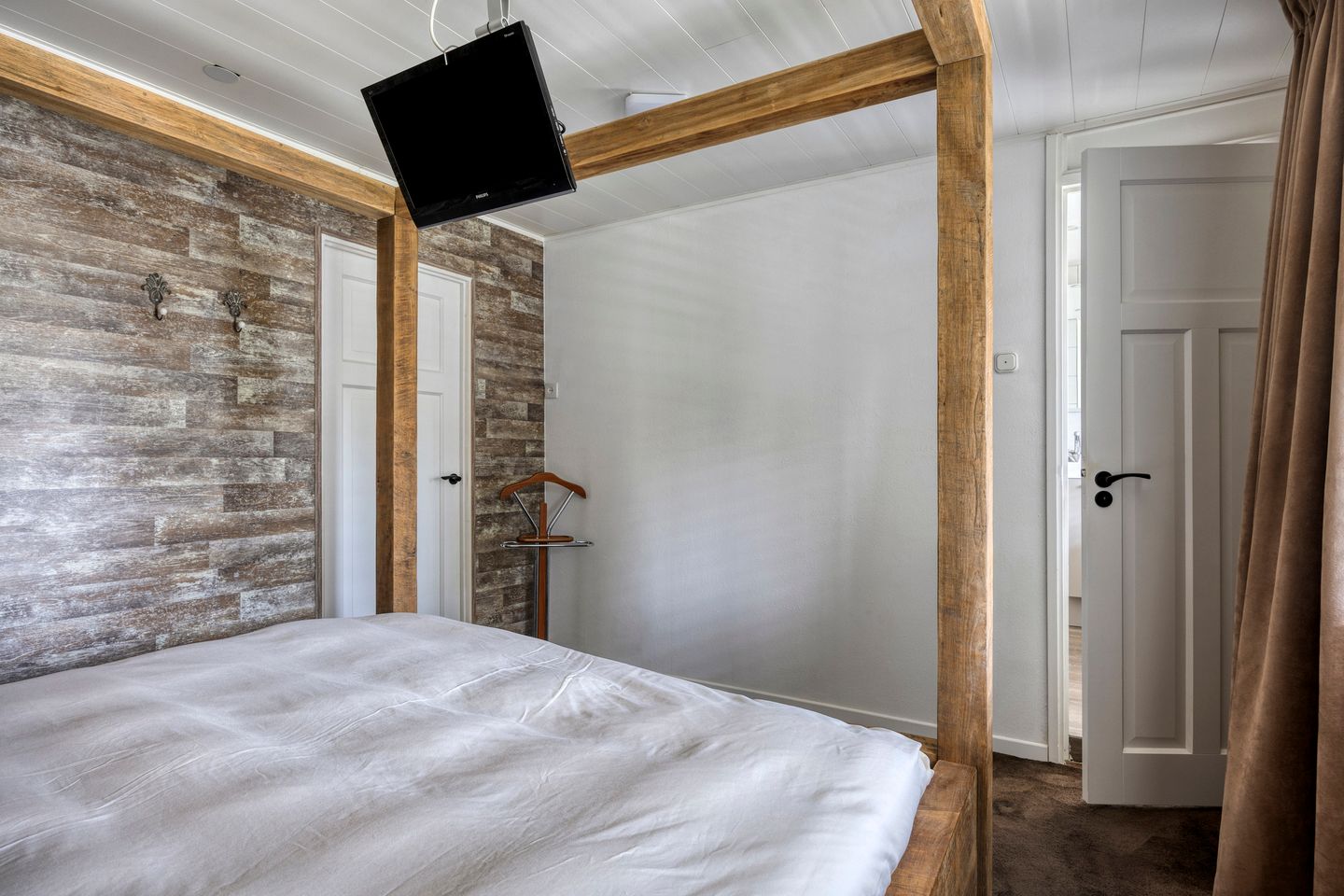 Photo 20 of Wilhelminastraat 58