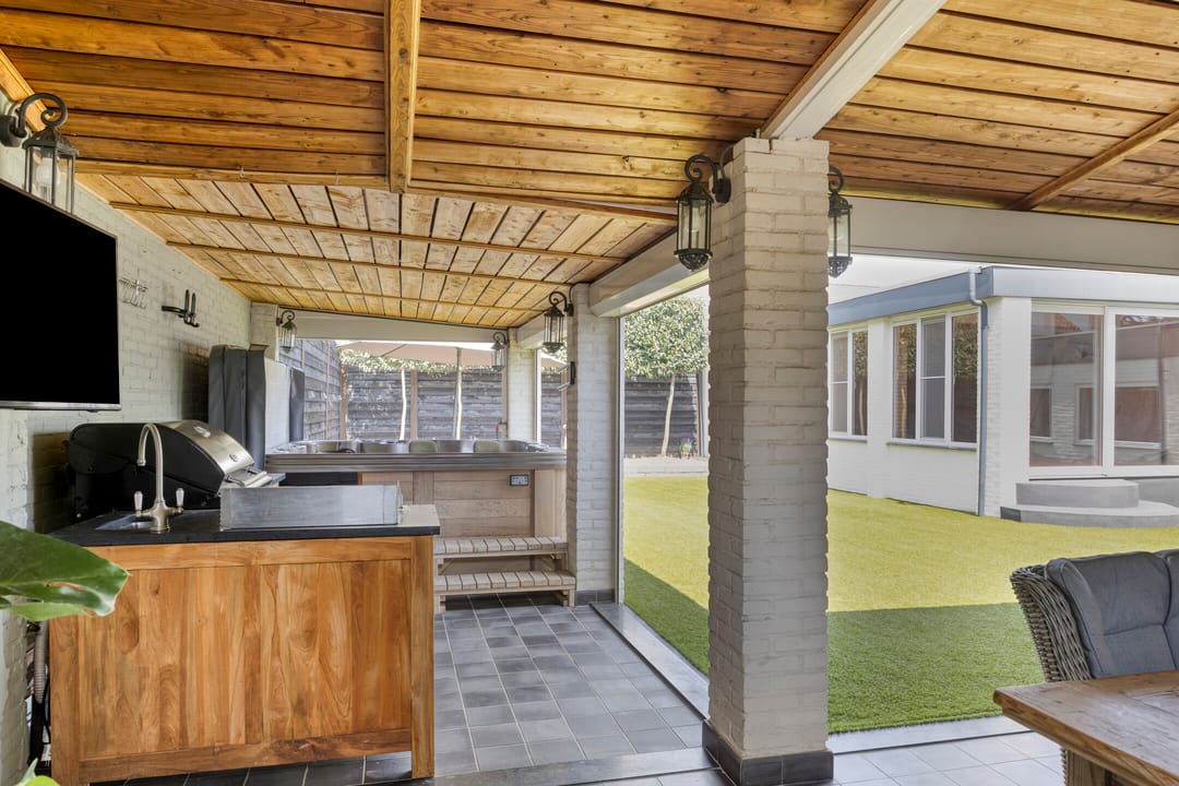 Photo 32 of Wilhelminastraat 58