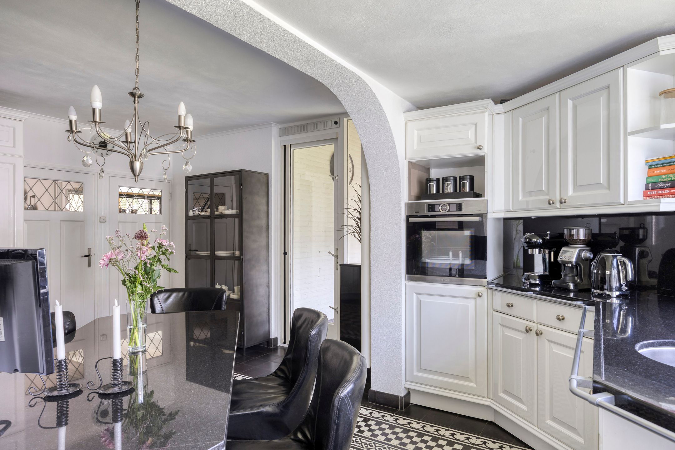 Photo 12 of Wilhelminastraat 58