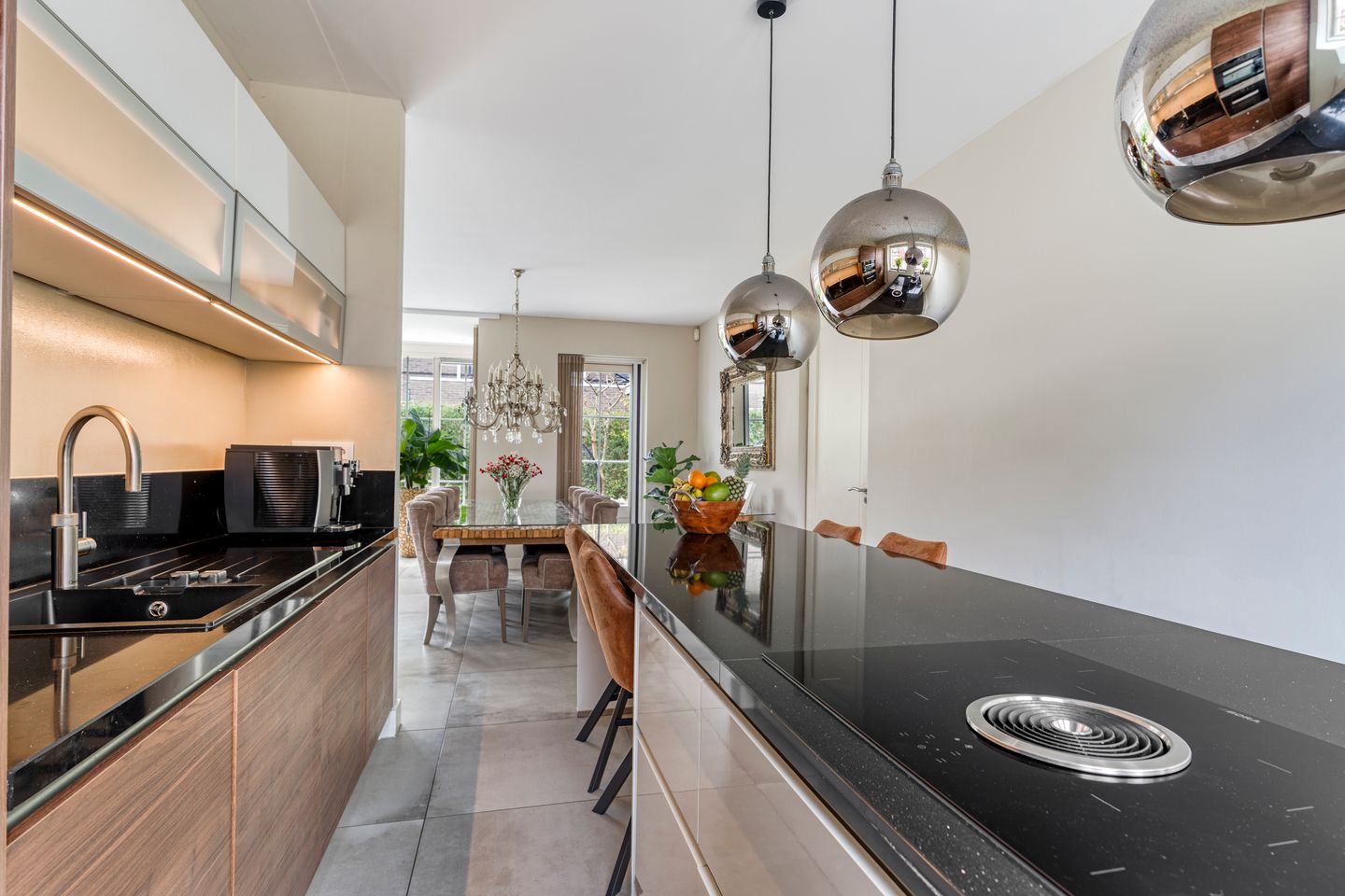 Foto 34 van Kamerlingh Onnesstraat 39