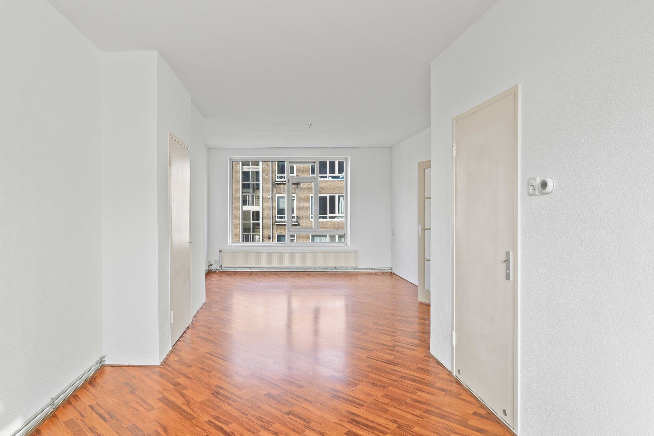 Photo 9 of Jonker Fransstraat 108-C