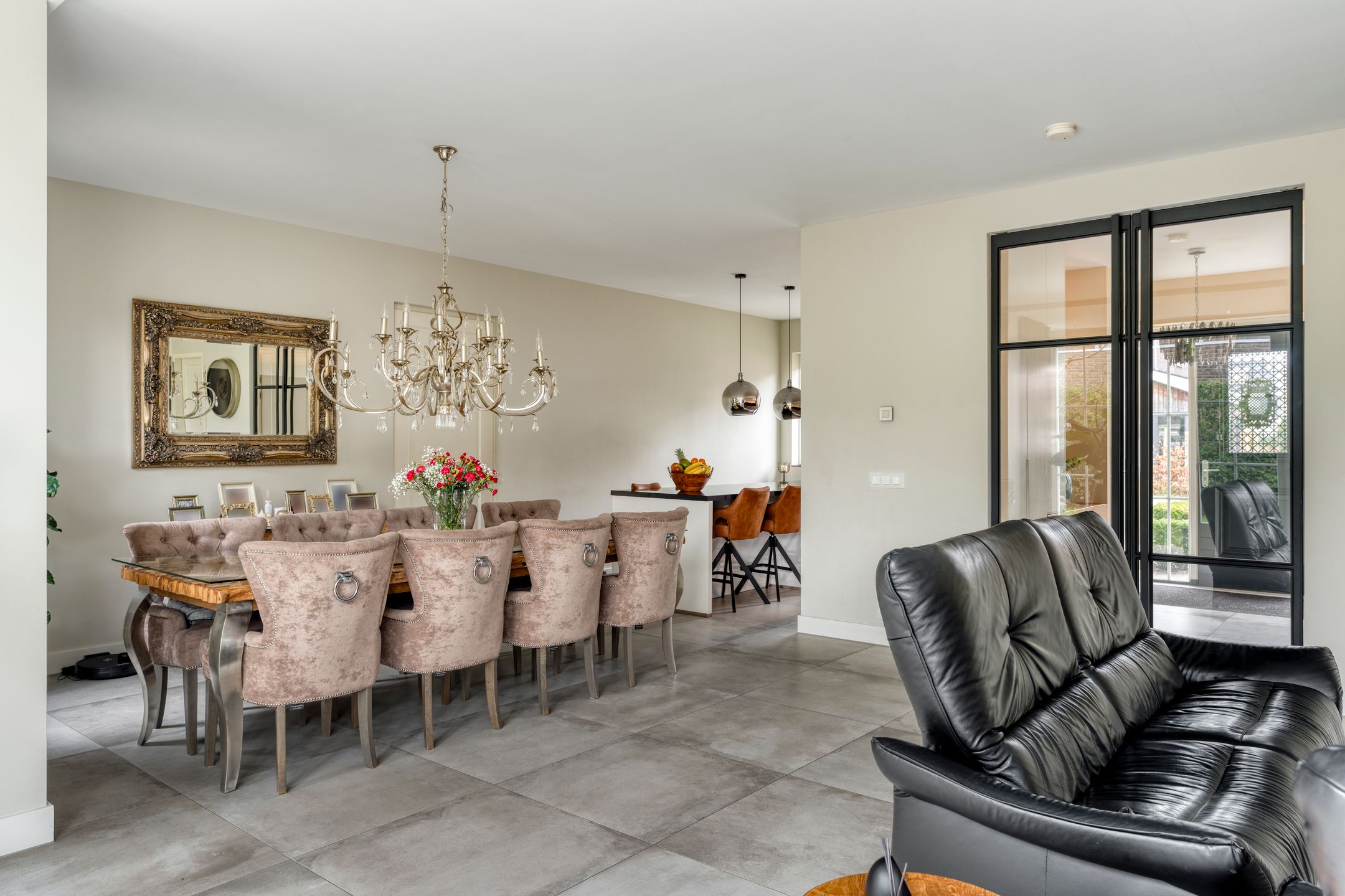 Foto 24 van Kamerlingh Onnesstraat 39