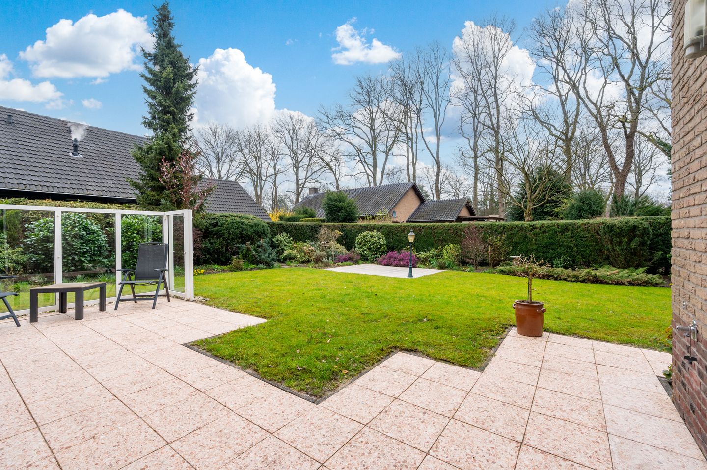 Photo 35 of Onstein 1