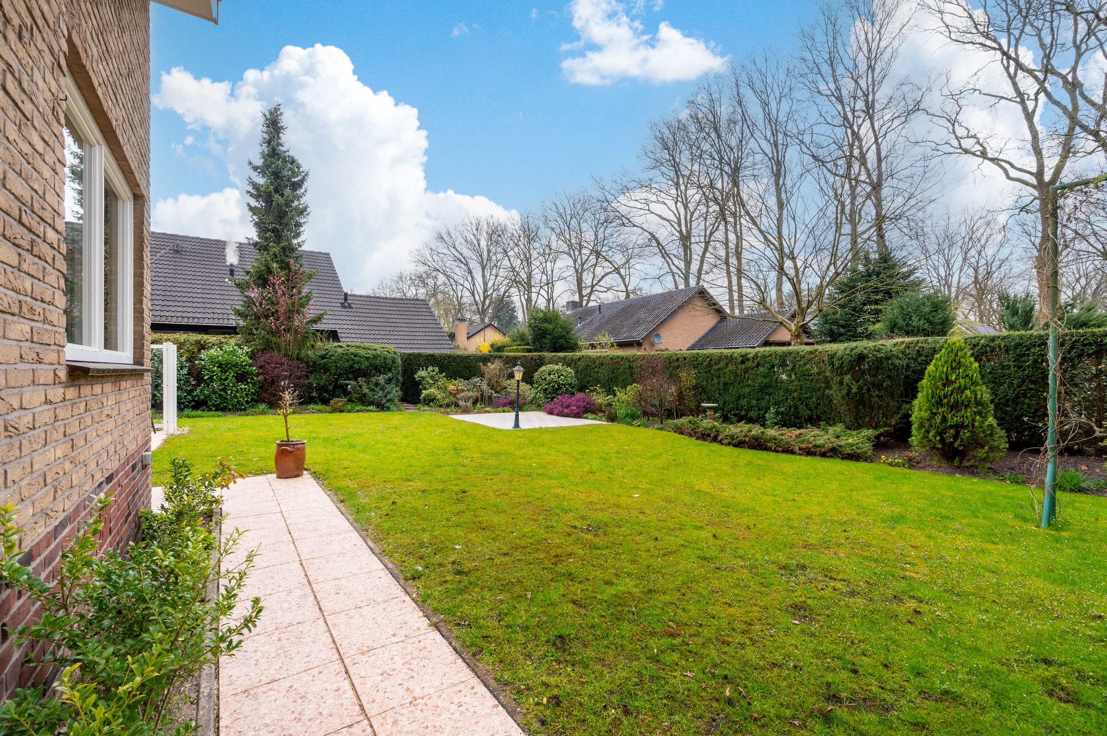 Photo 36 of Onstein 1