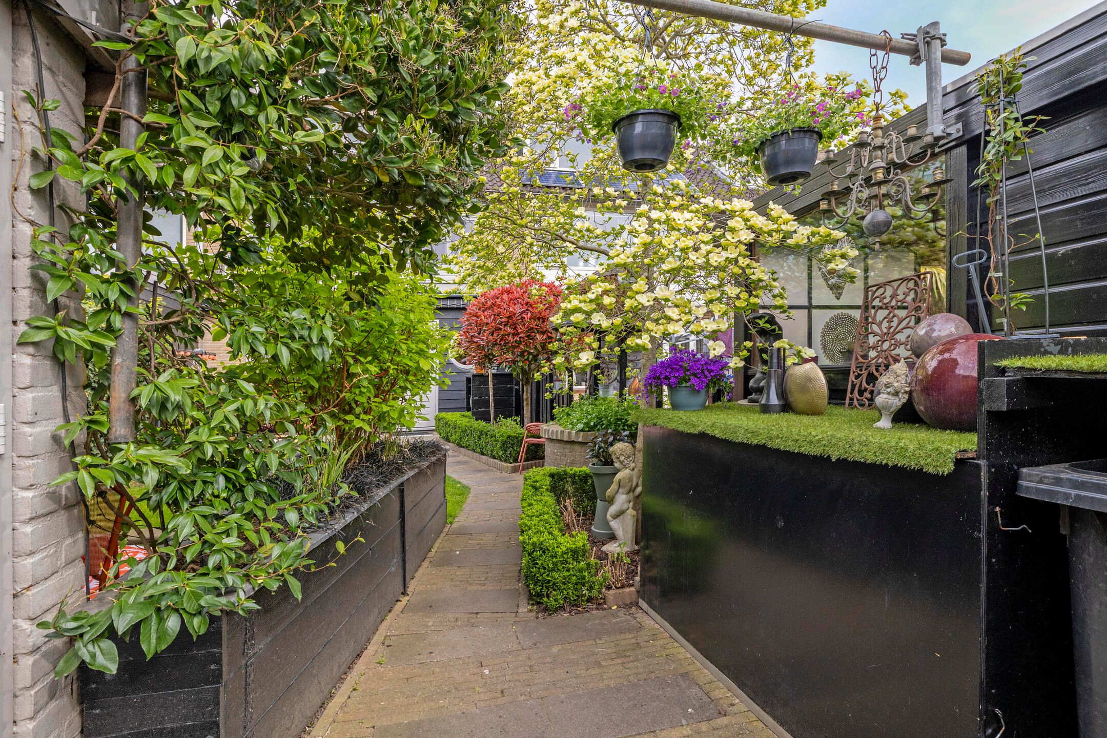 Foto 30 van C. van Leeuwenstraat 9