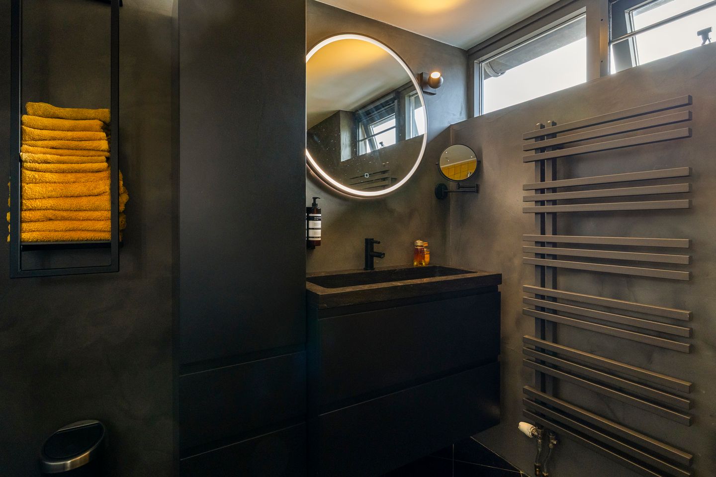 Foto 19 van C. van Leeuwenstraat 9