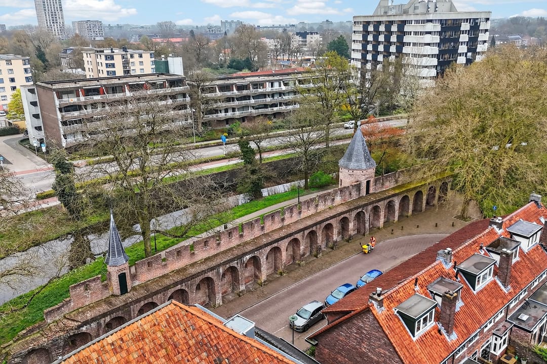 Centraal gelegen maisonnette met 3 slaapkamers, balkon op zuidoosten en eigen garagebox in Amersfoort — 47