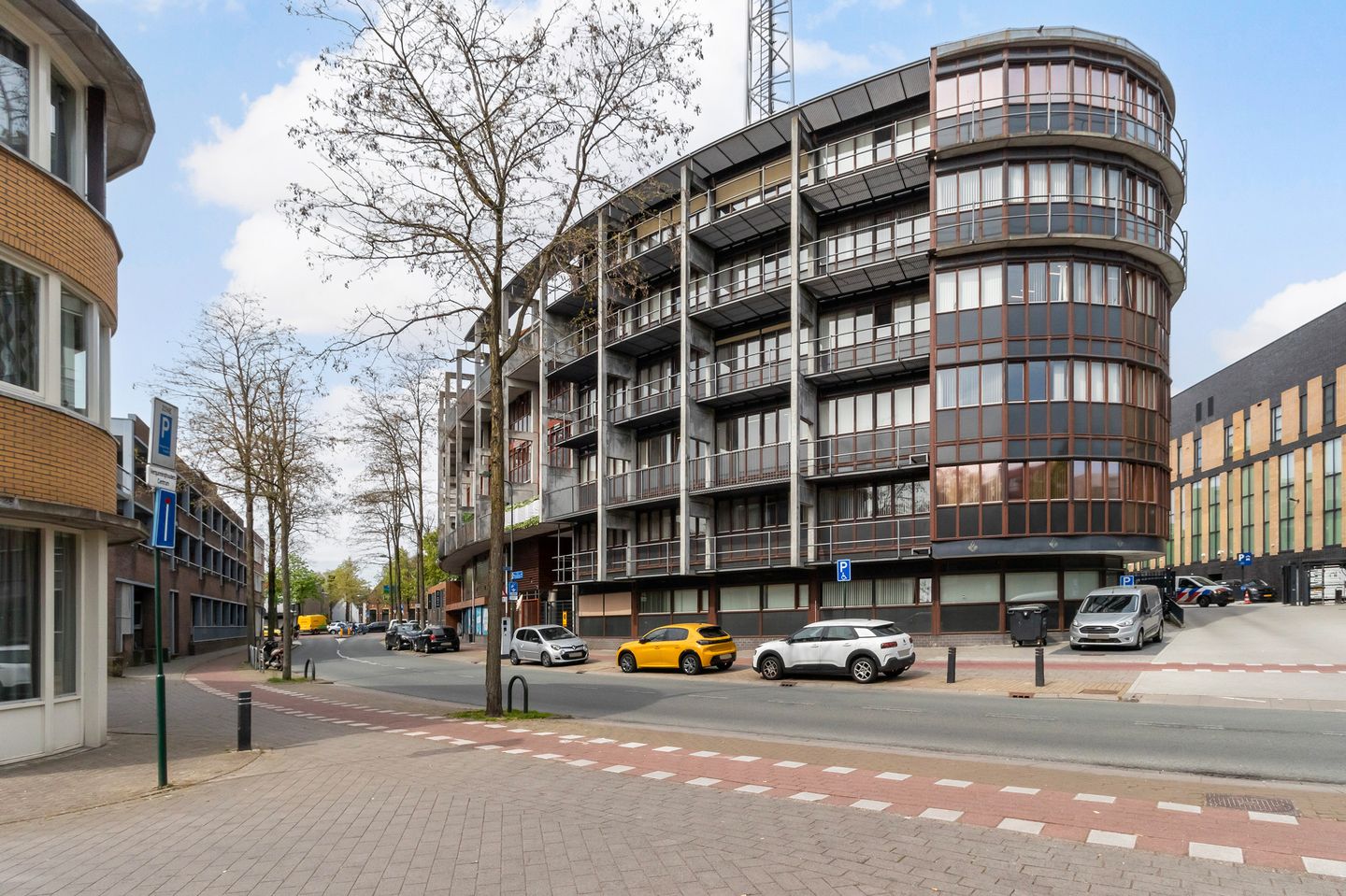 Photo 4 of Groest 75-31