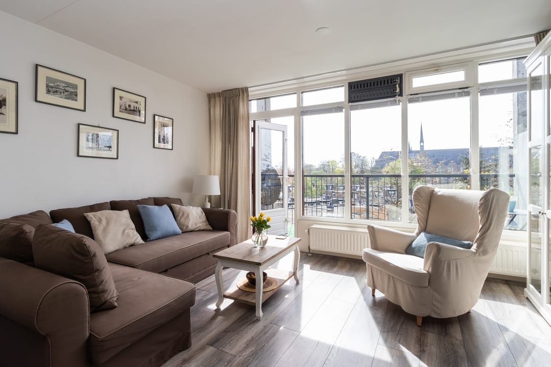 Photo 7 of Groest 75-31