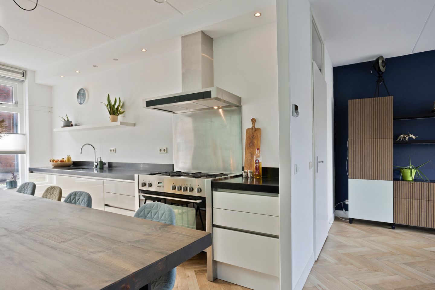 Spacious move-in ready terraced home with six bedrooms near Enschede city centre — 14