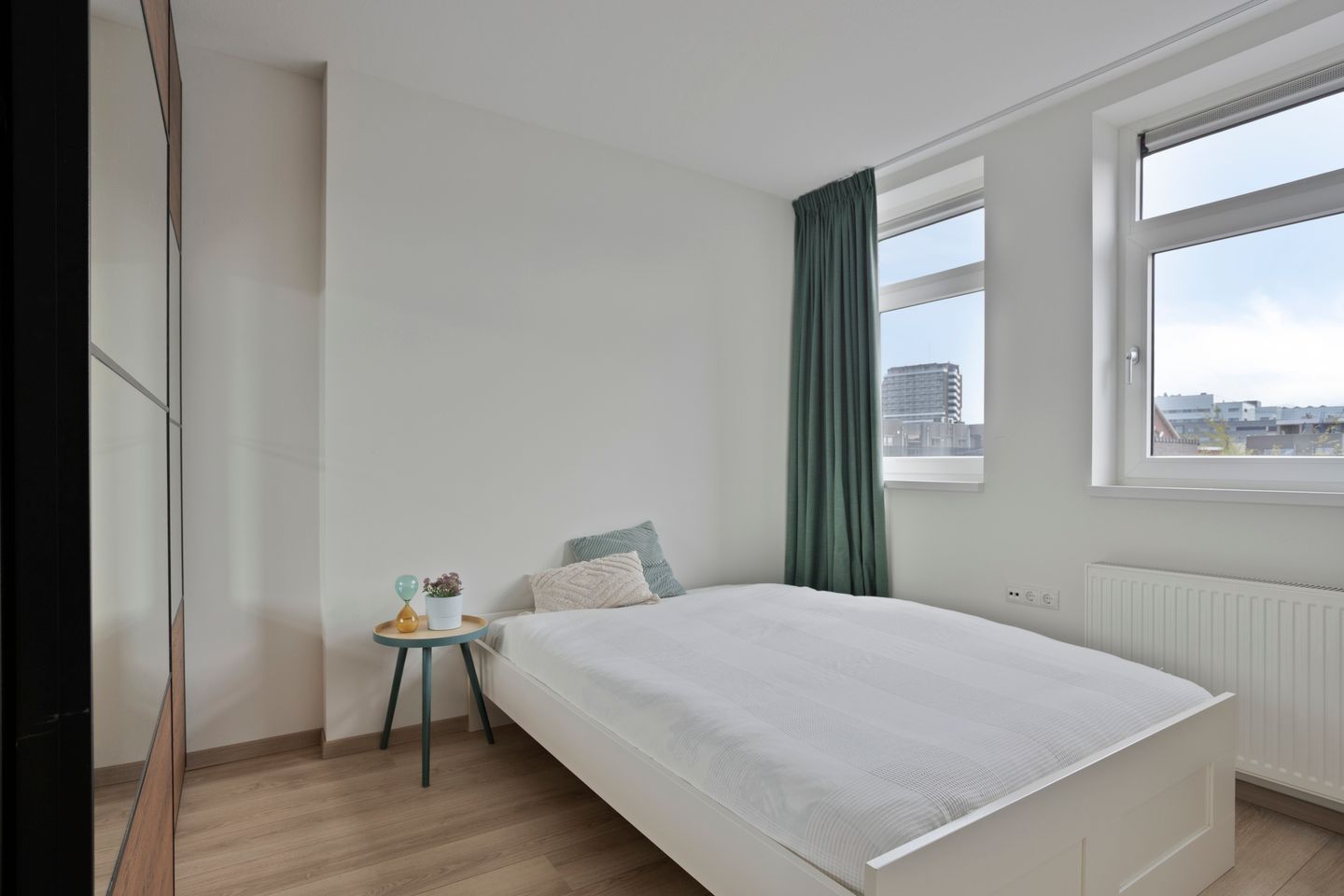 Spacious move-in ready terraced home with six bedrooms near Enschede city centre — 40