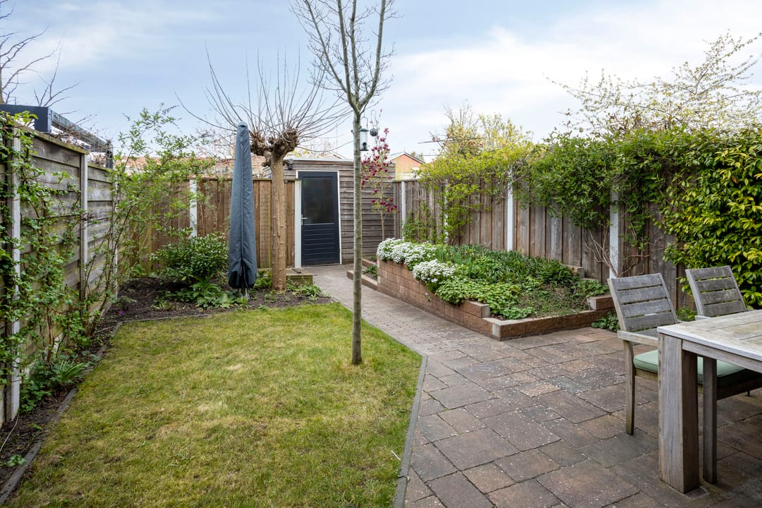 Spacious move-in ready terraced home with six bedrooms near Enschede city centre — 41