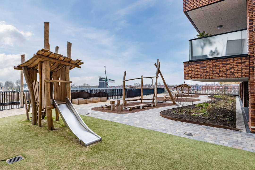 Foto 52 van Mahoniehout 397