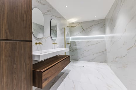 Mahoniehout 397 secondary image