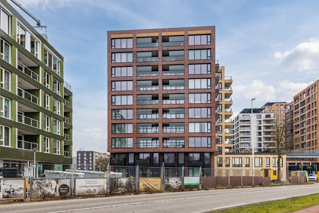 Foto 8 van Mahoniehout 397