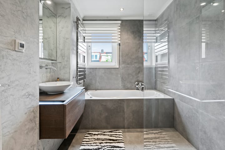 Foto 4 van Van 't Hoffstraat 43