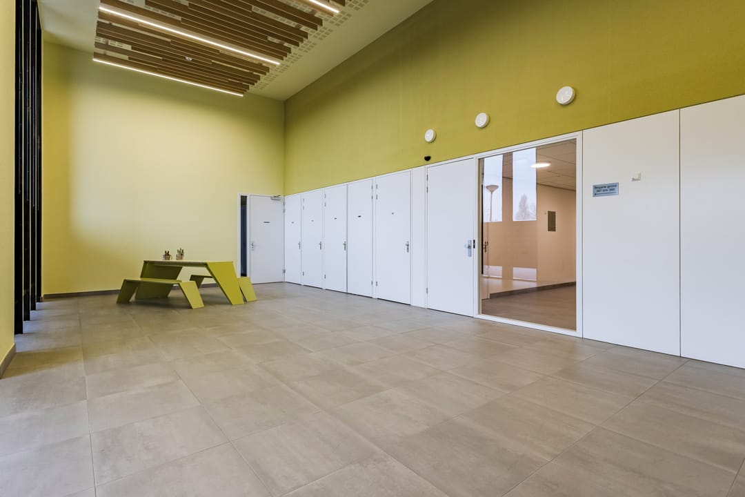 Foto 17 van Mahoniehout 397