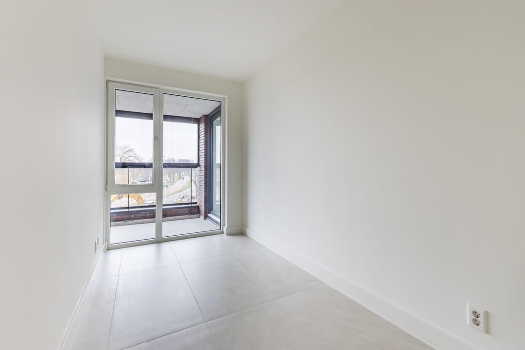 Foto 43 van Mahoniehout 397