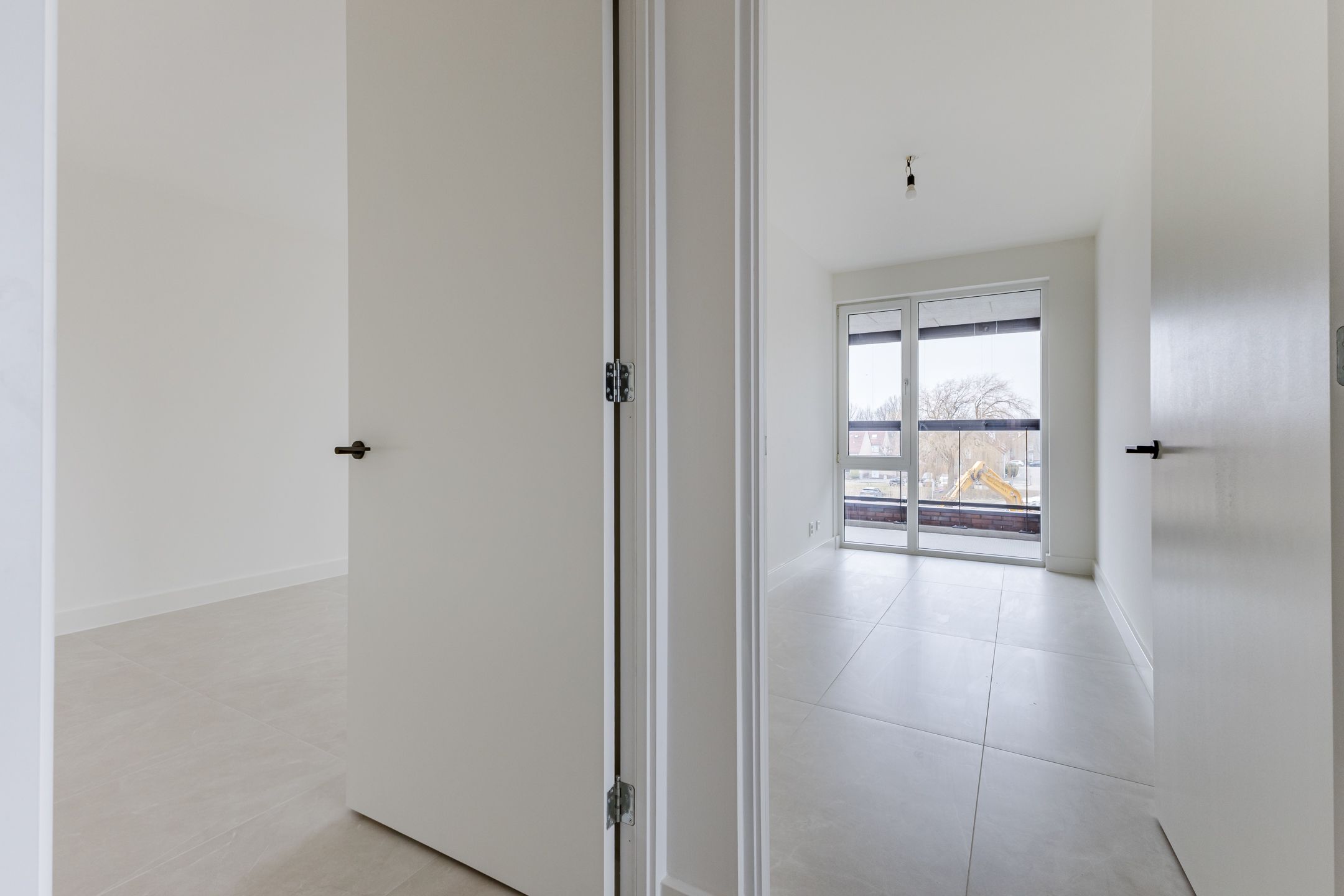 Foto 30 van Mahoniehout 397