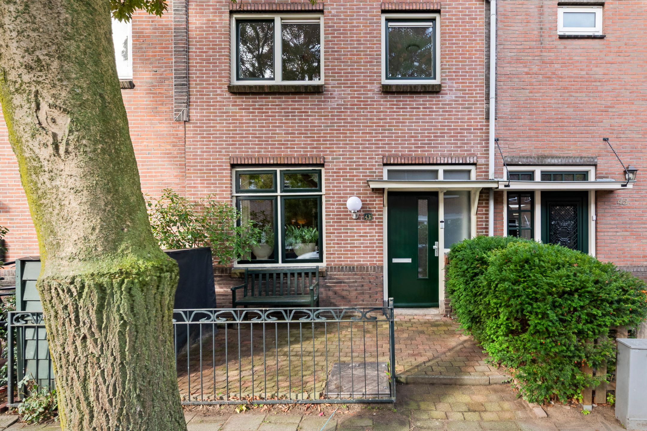 Foto 39 van Van 't Hoffstraat 43