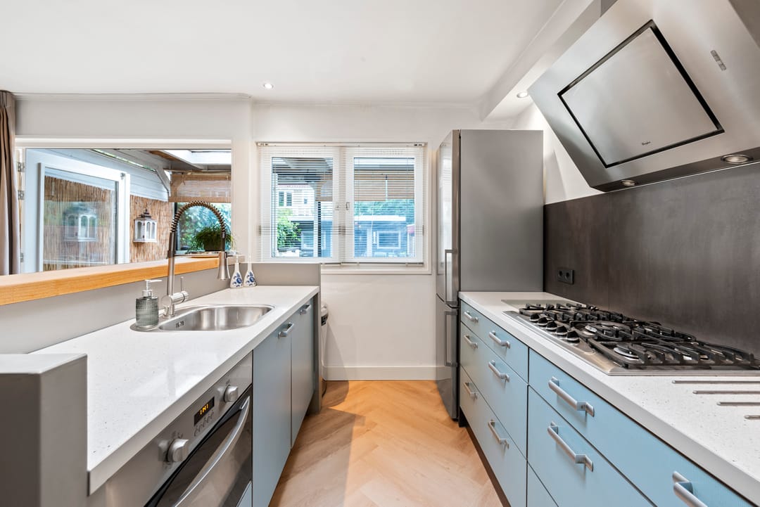 Foto 11 van Van 't Hoffstraat 43