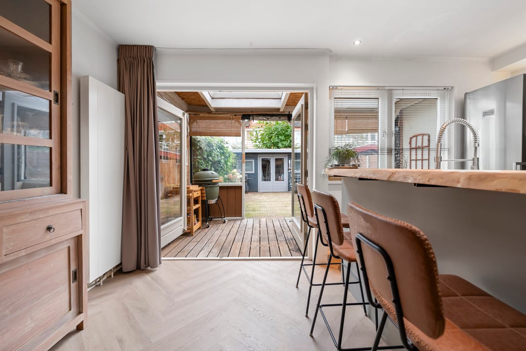 Foto 13 van Van 't Hoffstraat 43