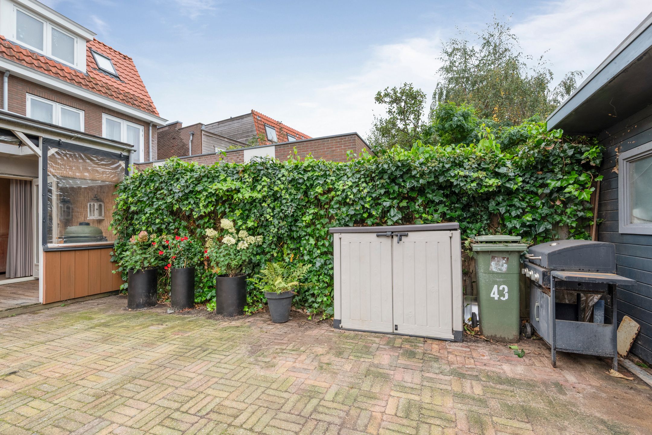 Foto 18 van Van 't Hoffstraat 43