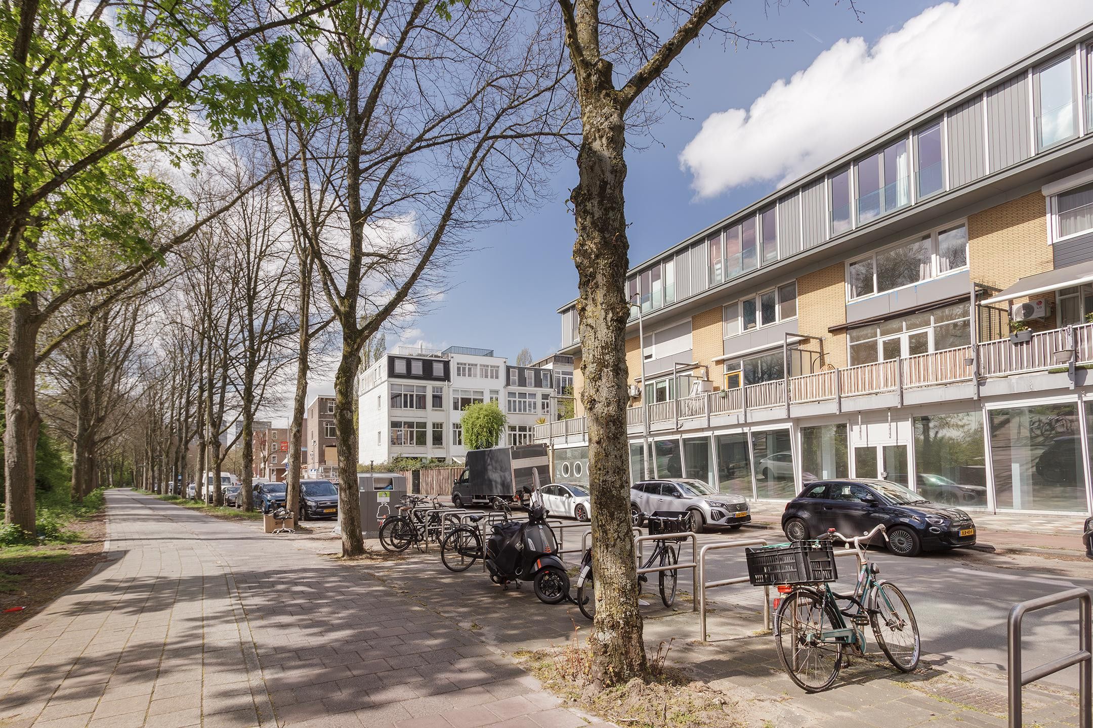 Foto 33 van Kamerlingh Onneslaan 26