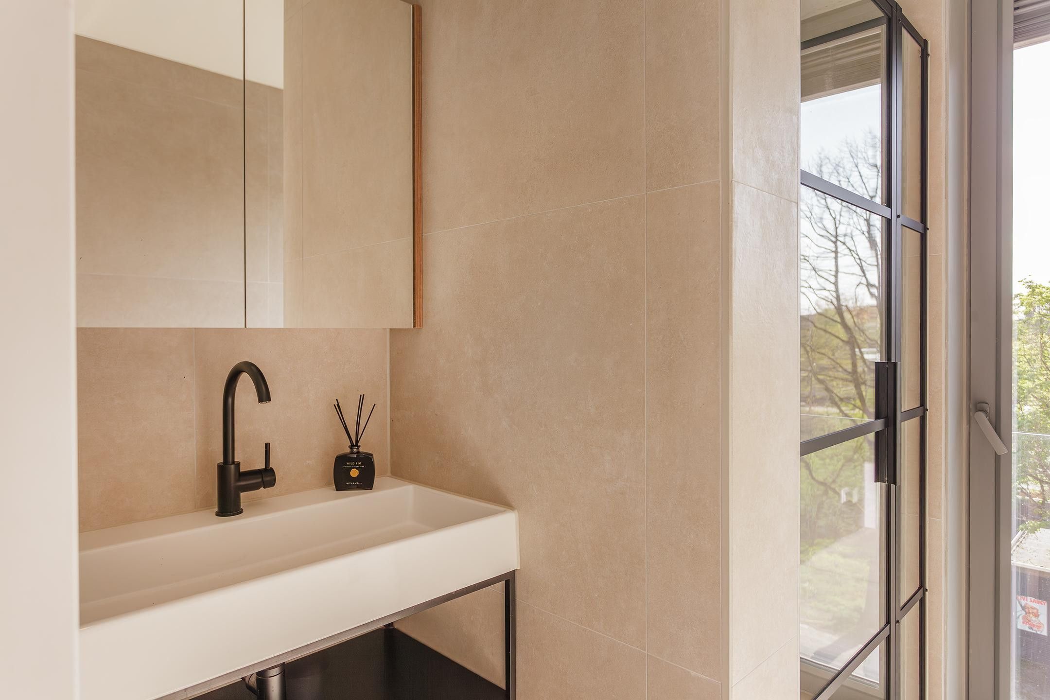 Foto 30 van Kamerlingh Onneslaan 26