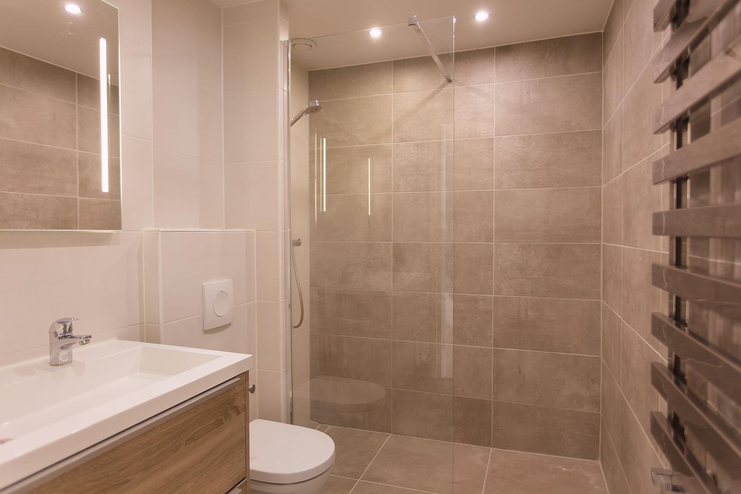 Foto 19 van Kamerlingh Onneslaan 26