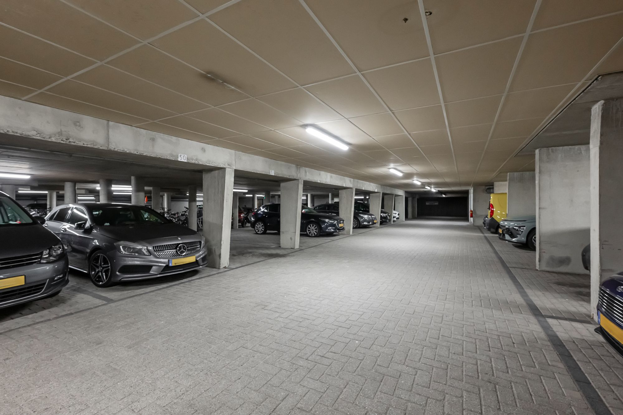 Foto 6 van Fabrikeursstraat 50