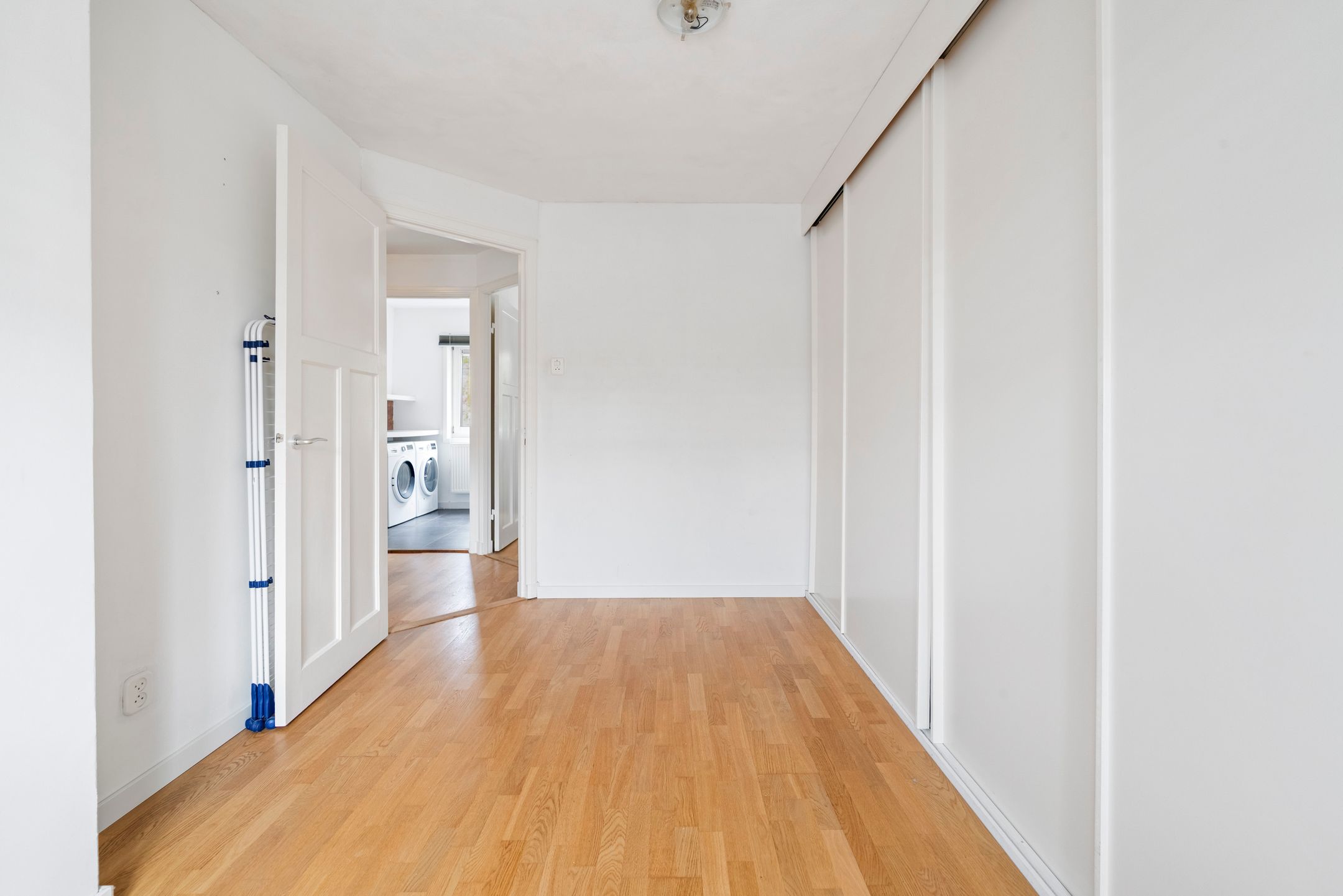 Foto 30 van Van 't Hoffstraat 43