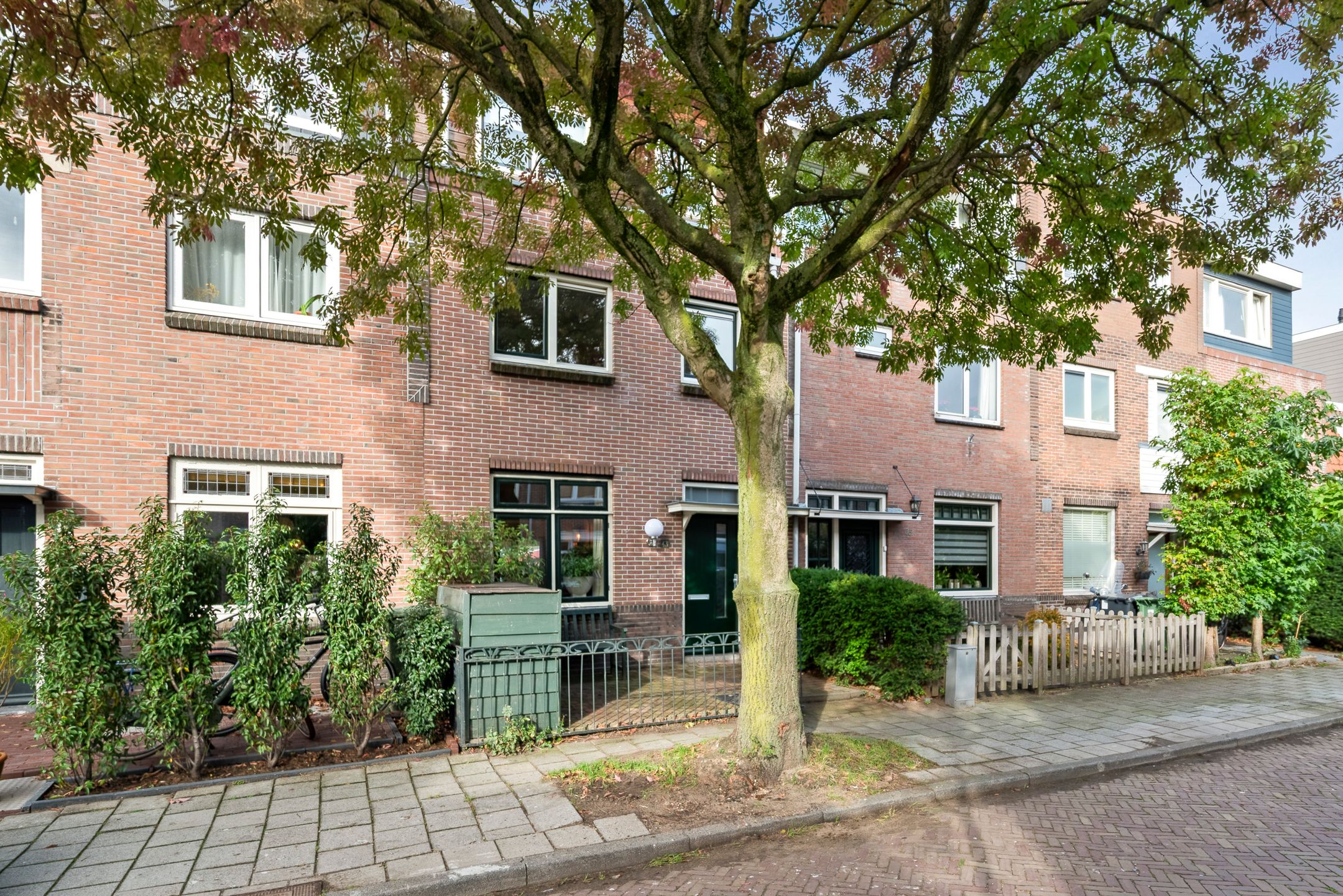 Foto 42 van Van 't Hoffstraat 43