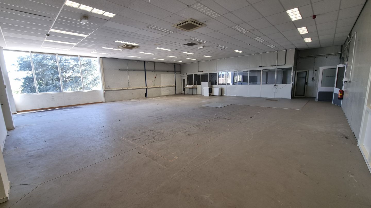 View photo 3 of Sportstraat 6