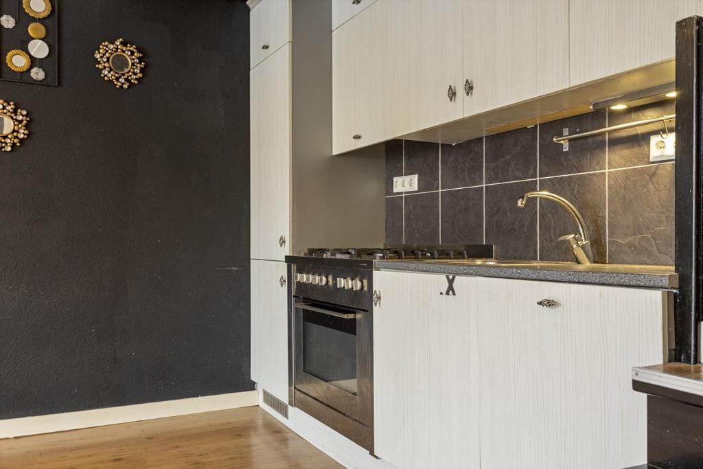 Photo 6 of Stationsstraat 54-A