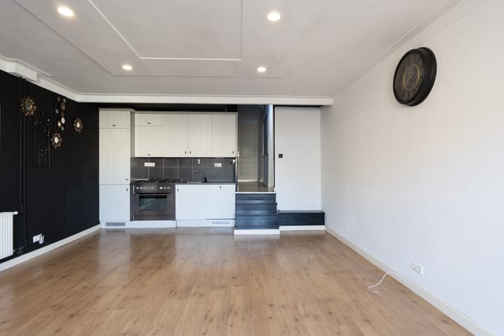 Photo 5 of Stationsstraat 54-A