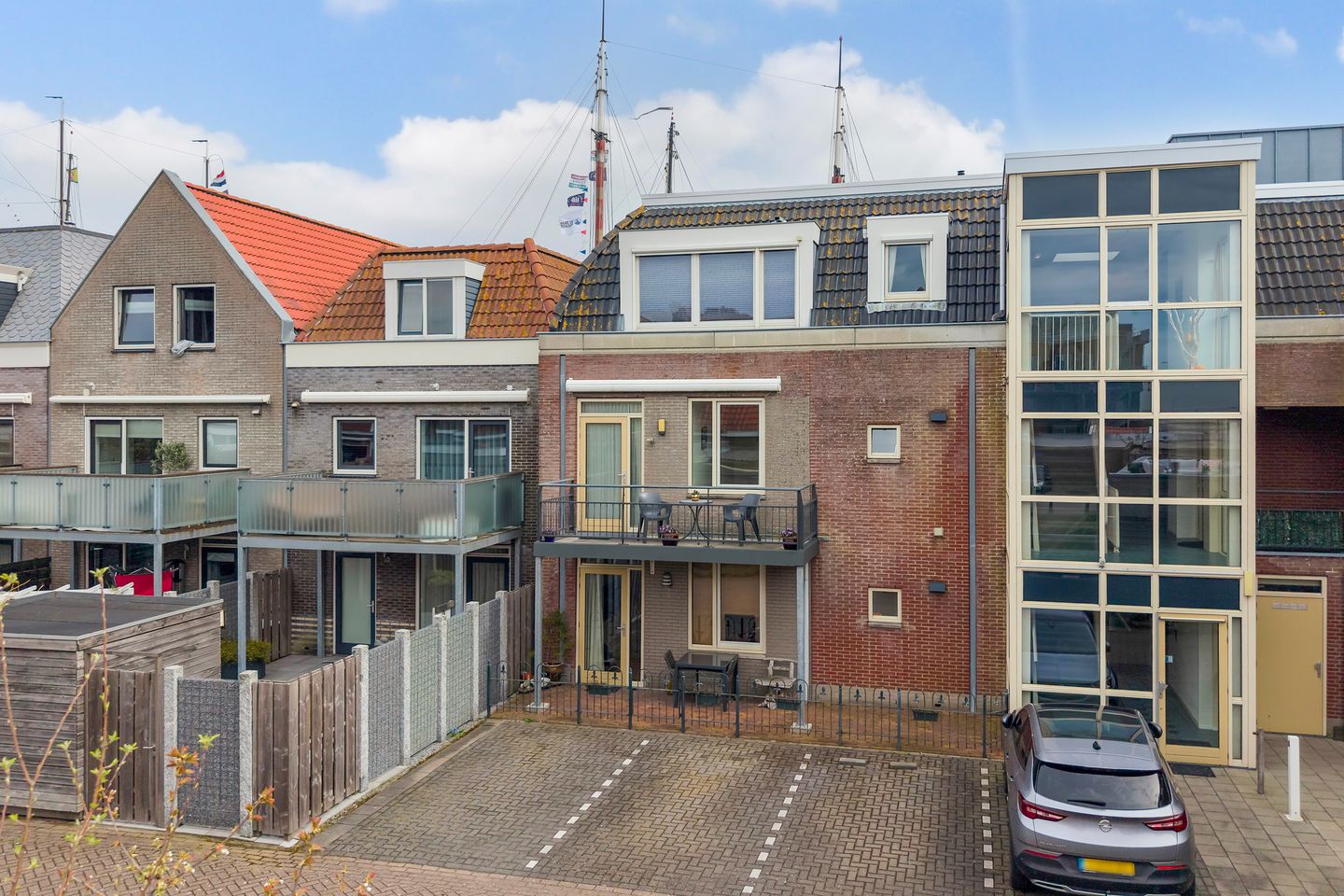 Photo 34 of Zuiderhaven 56