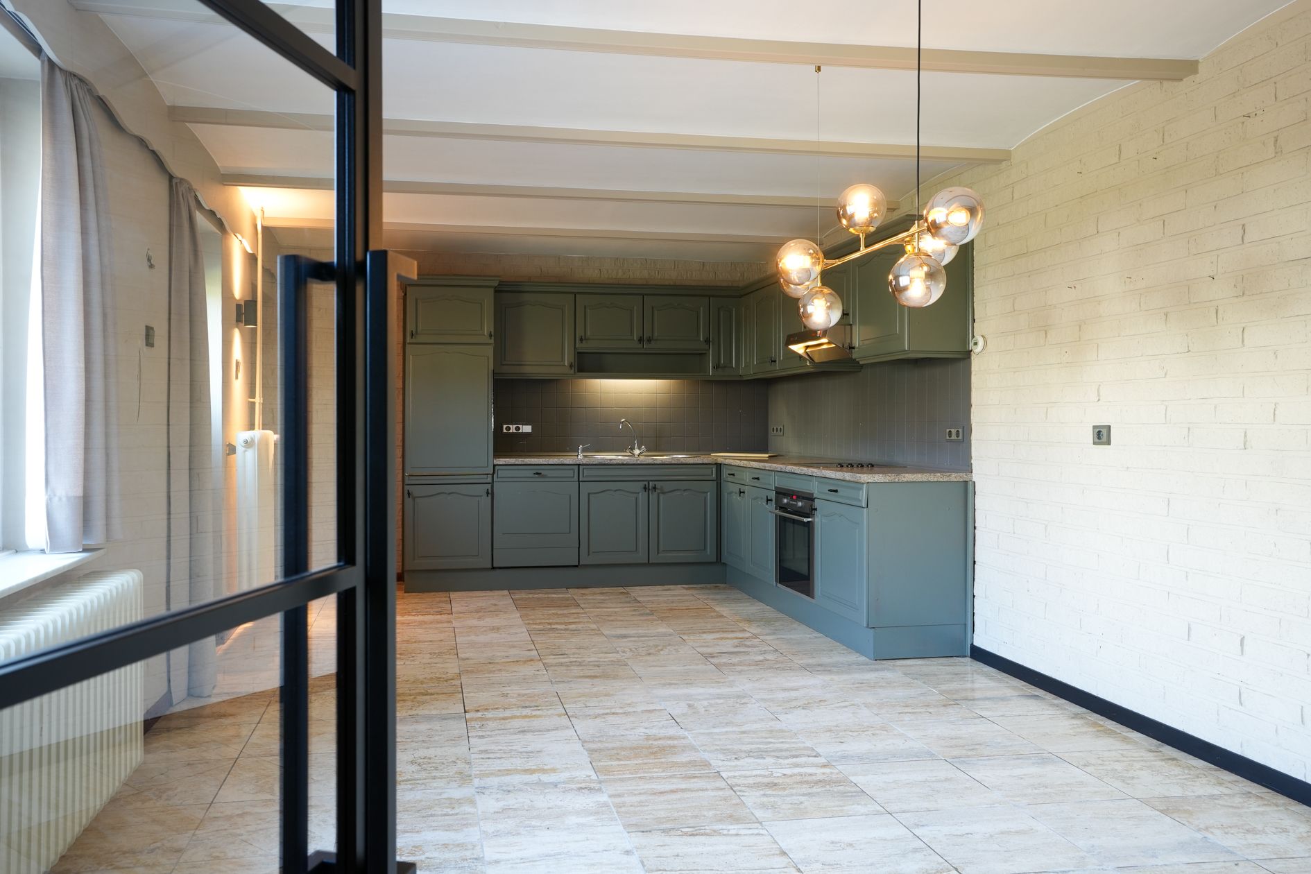 Photo 9 of Wilhelminastraat 61