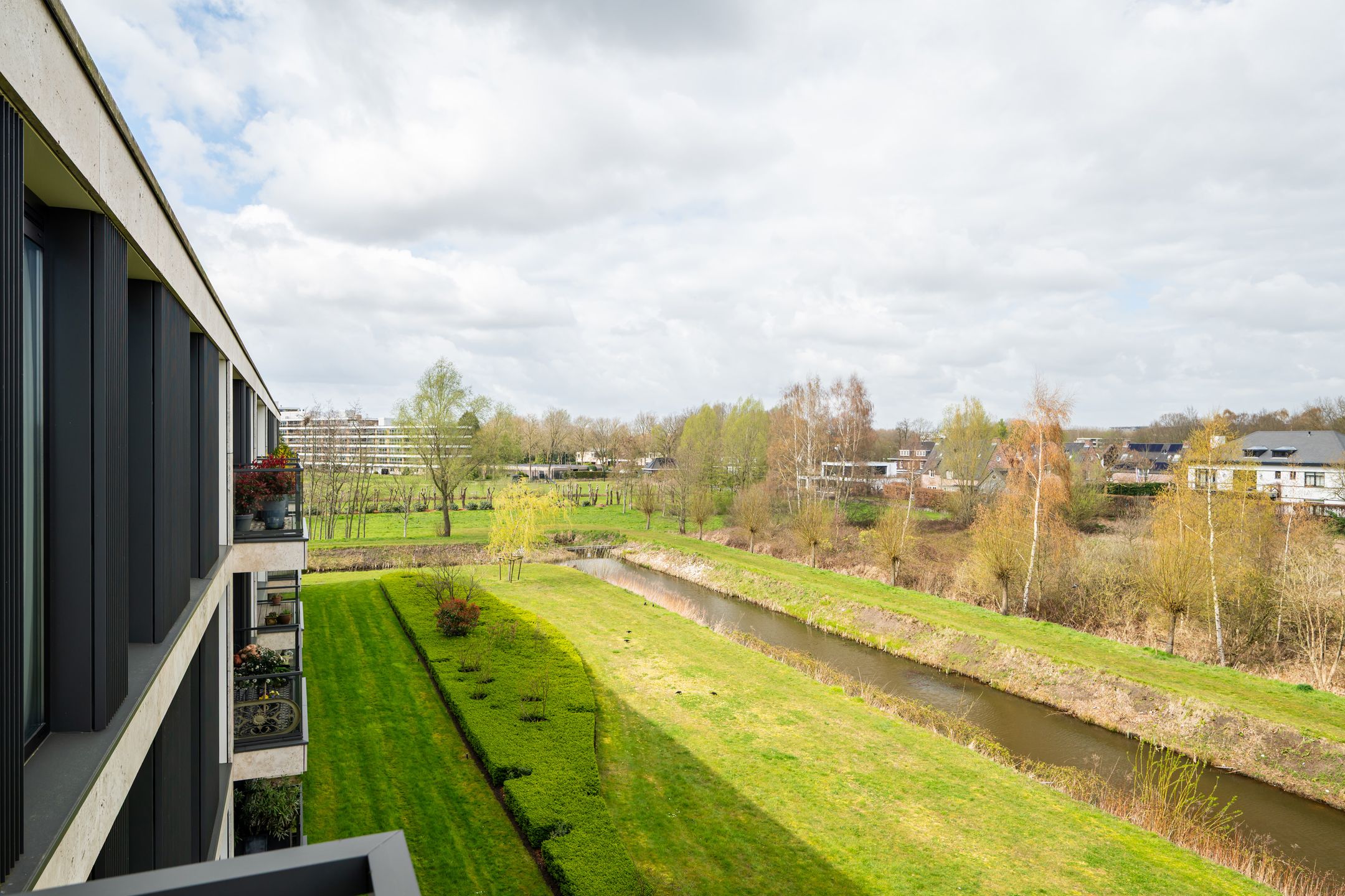 Foto 33 van Valkenlaar 108