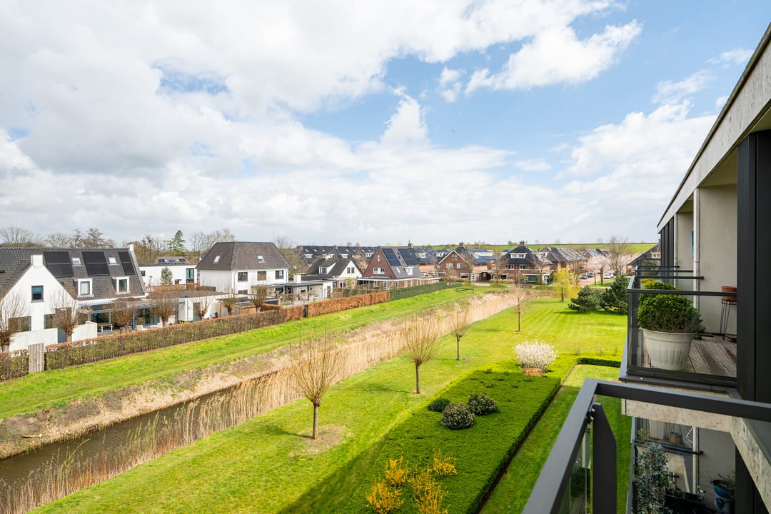 Foto 32 van Valkenlaar 108