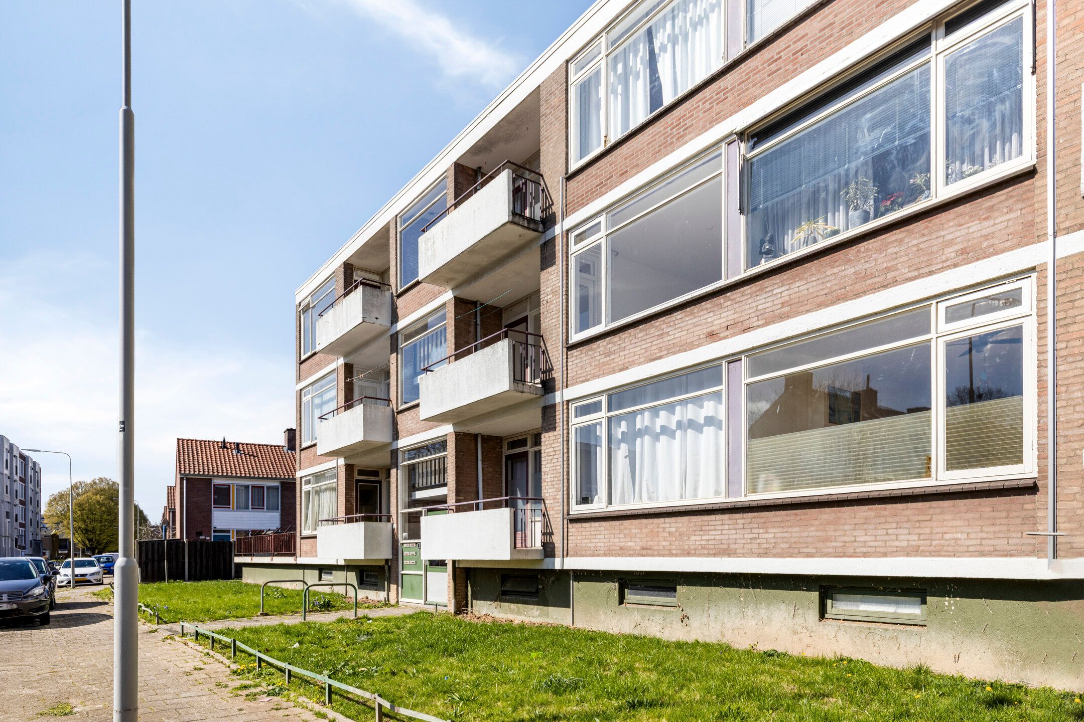 Photo 24 of Van Galenstraat 57-2