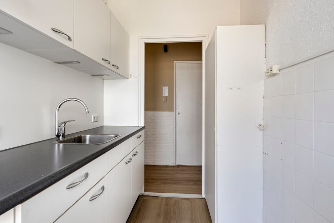 Photo 17 of Van Galenstraat 57-2