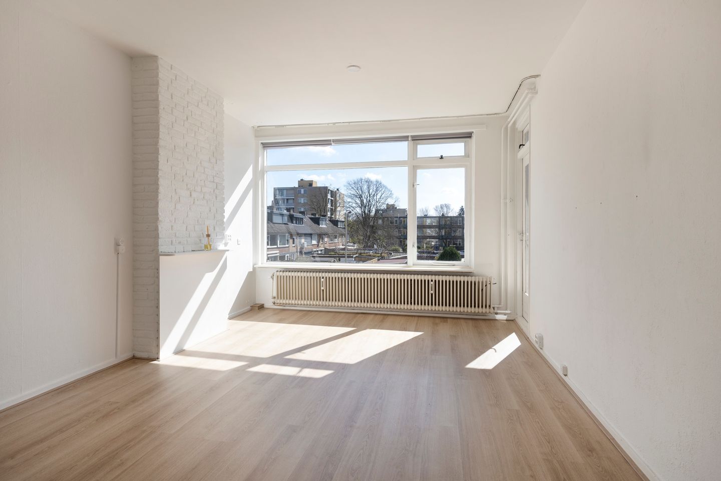 Photo 10 of Van Galenstraat 57-2