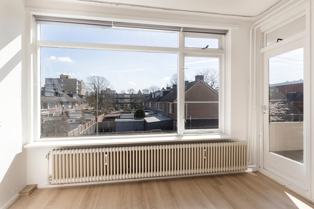 Photo 11 of Van Galenstraat 57-2