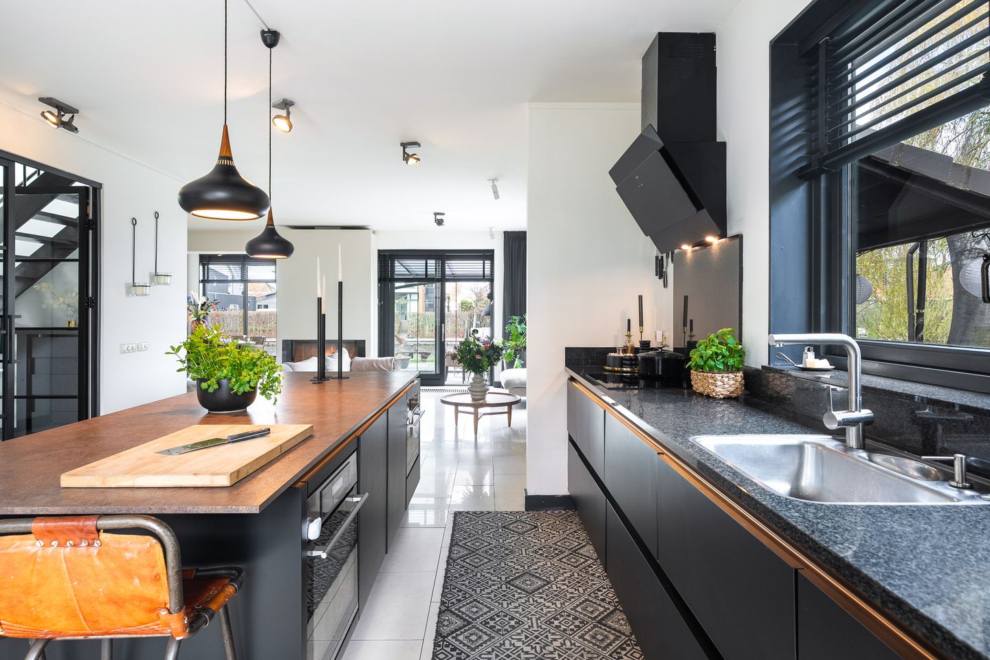 Foto 14 van Suder Stienplaat 17